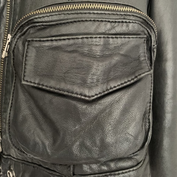 Leather bomber jacket - Picture 3 of 5